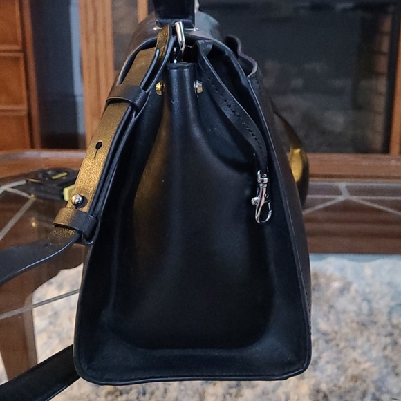 EUC Michael Kors - Picture 2 of 9